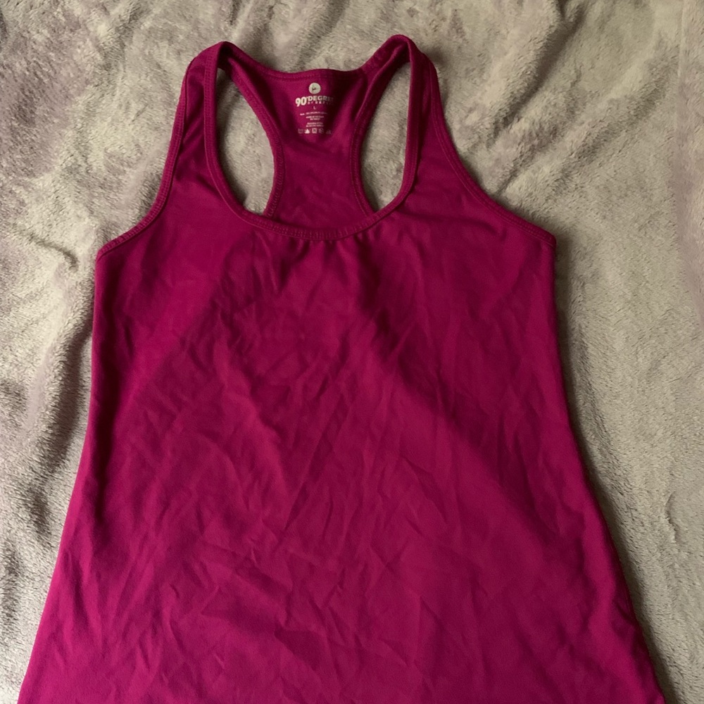 Workout tank top